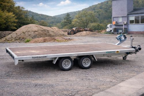 Humbaur Universal 3000 Fahrzeugtransporter